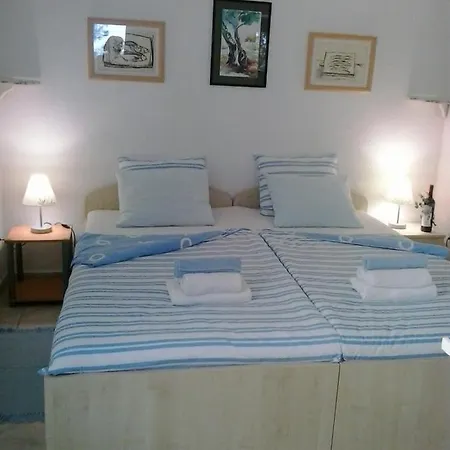 In With Sea View, Balcony, Washing Machine 882-1 Apartment Veli Rat