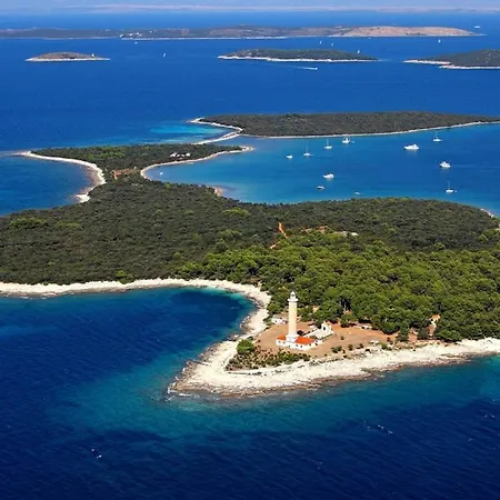 In With Sea View, Balcony, Washing Machine 882-1