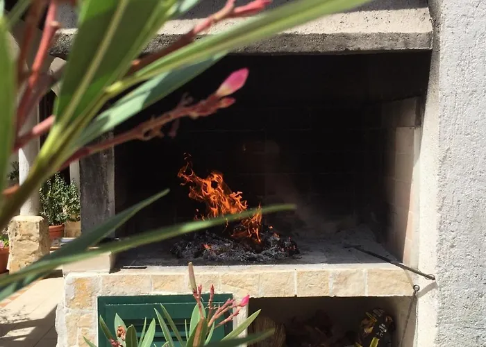 In With Sea View, Balcony, Washing Machine 882-1 벨리 라트